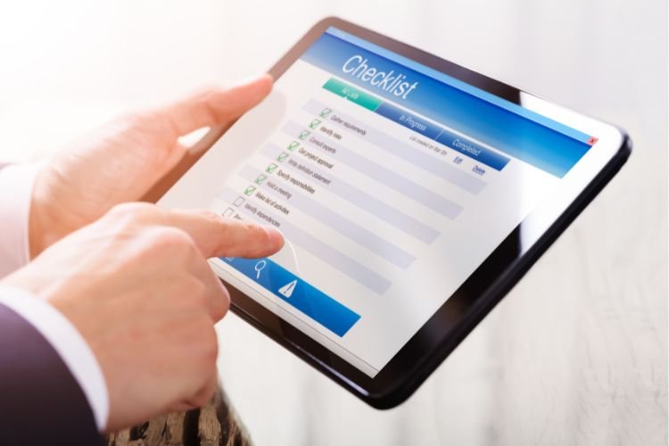 SEO migration checklist using Google Search Console, internal links for successful website migration.